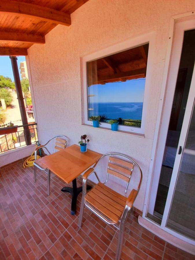 Stefanel View-Frederika Himare Exterior foto